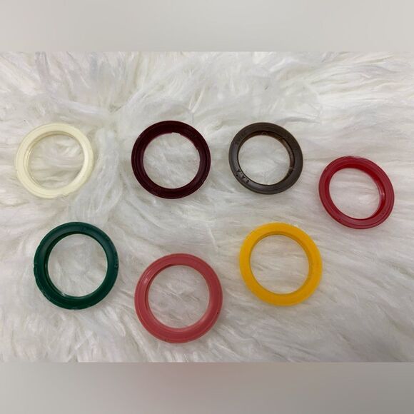 Vintage Gucci Interchangeable Bezel Watch - Picture 7 of 12